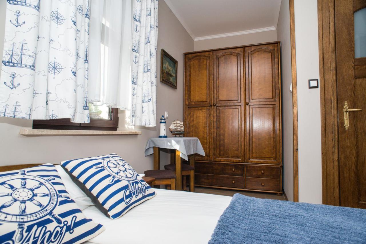 Zabytkowy Dom Latarników Hel Quarto foto